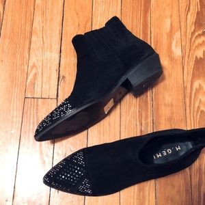 M. GEMI  black suede short pull-on boots shoes 8